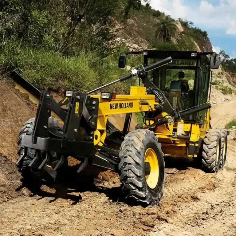 MOTONIVELADORA 205 HP-NEW HOLLAND-RG200